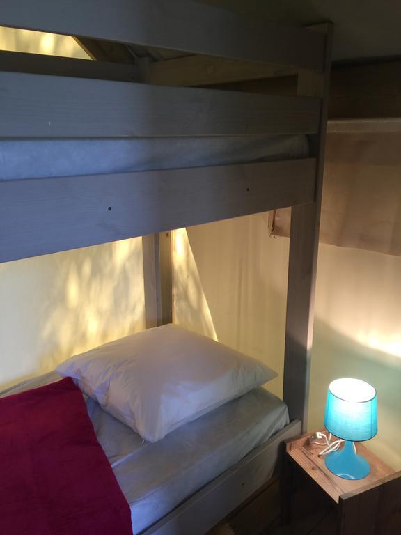 Camping Les Orangers San-Martino-di-Lota 外观 照片
